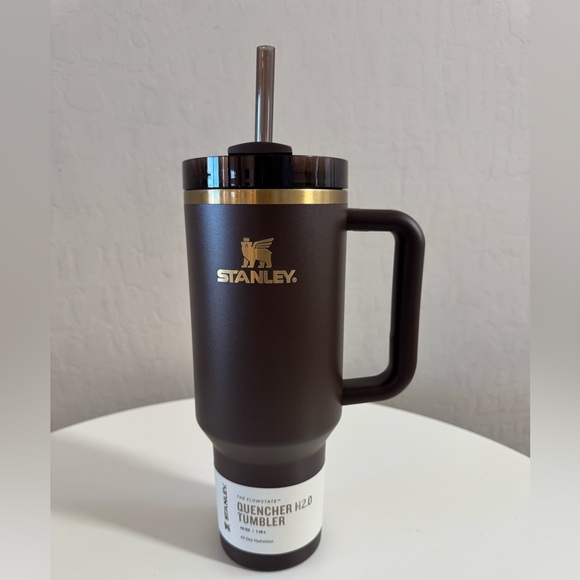 Stanley Chocolate Gold Flowstate 40oz Tumbler - Picture 3 of 5